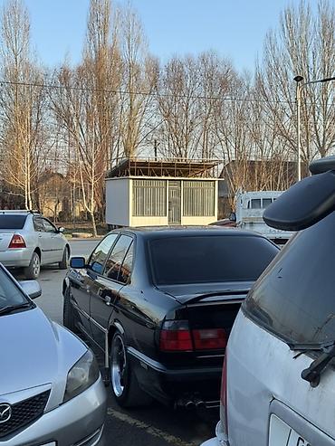 BMW: BMW 5 series: 1992 г., 2.5 л, Механика, Бензин, Седан — 5