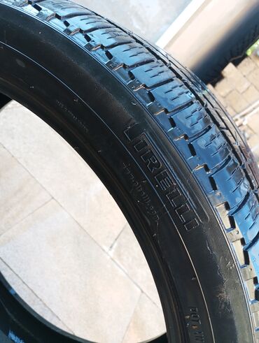 tək təkər: İşlənmiş Şin Pirelli 275 / 40 / R 22