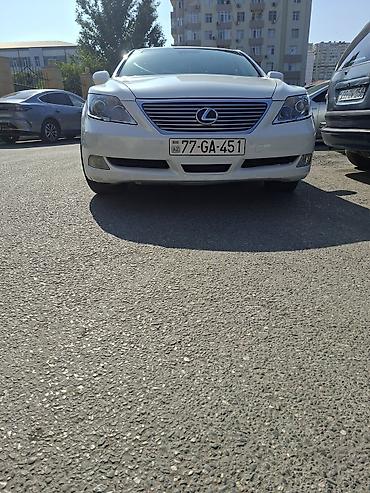 jetta 2008: Lexus LS: 4.6 l | 2008 il Sedan — 2