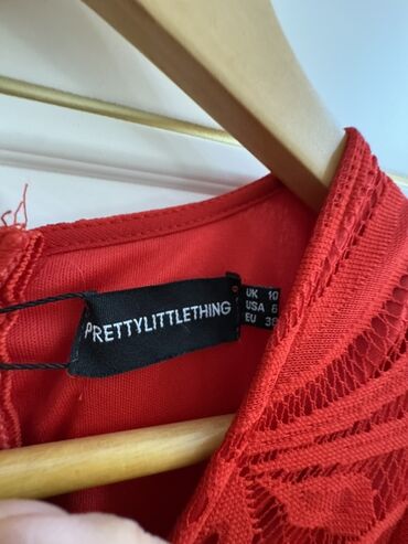 tikdirmek ucun don modeli: Amerikadan alinib. PrettyLittleThing qadın paltarı - Rəng: parlaq