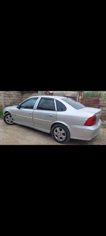 Opel: Opel Vectra: 1.6 l | 1999 il 250000 km Sedan