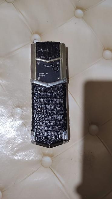 Техника и электроника: Vertu < 2 ГБ, цвет - Черный, Кнопочный — 2