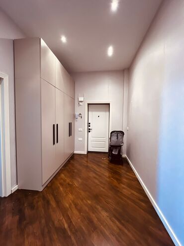 Yeni tikili: 28 May, 3 otaqlı, Yeni tikili, m. 28 may, 160 kv. m — 9