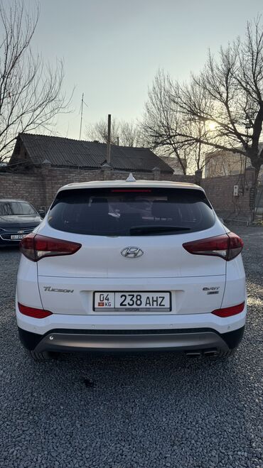 Hyundai: Hyundai Tucson: 2016 г., 2 л, Автомат, Дизель, Кроссовер at lalafo.kg — 10 Hyundai: Hyundai Tucson: 2016 г., 2 л, Автомат, Дизель, Кроссовер — 10