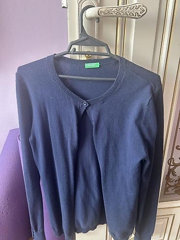 12 yas: United Colors of Benetton kardiqan - Rəng: tünd göy (navy) - Model — 1