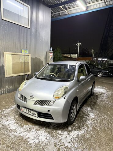 marc: Nissan March: 2002 г., 1.3 л, Механика, Бензин, Хэтчбэк
