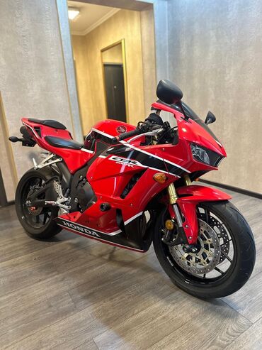 спортивный мотоцикл купить бу: Спортбайк Honda, 600 куб. см, Бензин, Взрослый, Б/у