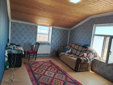 Продажа домов: 3 комнаты, 70 м², Нет кредита, Средний ремонт