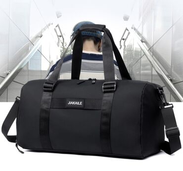 Дорожные сумки: ПРОДАЮ НОВУЮ ОЧЕНЬ КАЧЕСТВЕННУЮ И СТИЛЬНУЮ СУМКУ,ПОДОЙДЕТ КАК ДЛЯ — 2