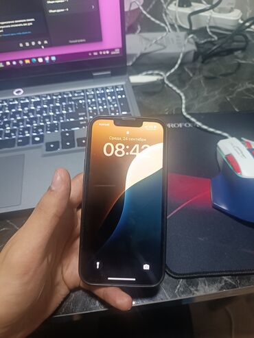iphone 11 qara: IPhone 14, Qara, Face ID