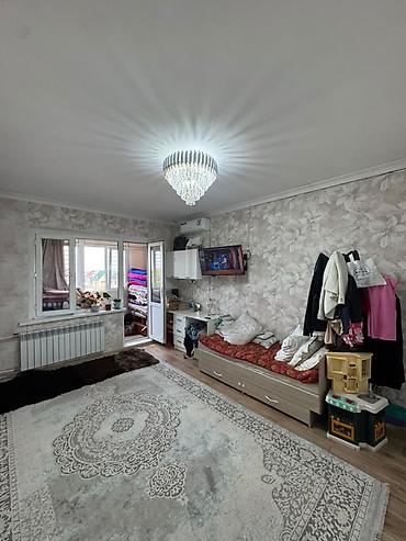 1 комната, 34 м², Тунгуч мкр 106 серия, 4 этаж, Требуется ремонт at lalafo.kg 1 комната, 34 м², Тунгуч мкр 106 серия, 4 этаж, Требуется ремонт