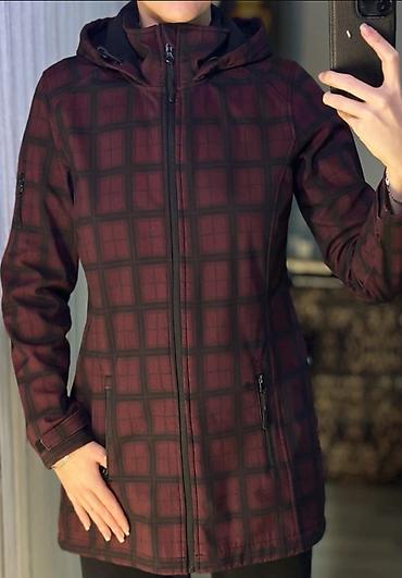 Qadınlar üçün kapüşonlu softshell gödəkçə - Rəng və naxış: tünd bordo lalafo.az -da Qadınlar üçün kapüşonlu softshell gödəkçə - Rəng və naxış: tünd bordo