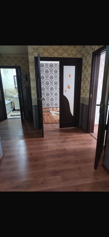 квартира ак босого: 2 комнаты, 75 м², Элитка, 4 этаж, Старый ремонт