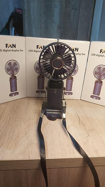 советские вентиляторы: Портативный вентилятор FAN с LED‑дисплеем + подставка для телефона — 1