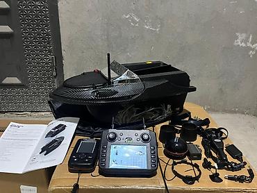 Прикормочные кораблики и кормушки: Прикормочный кораблик Flytec V080, с эхолотом. Дальность 800 метров — 9