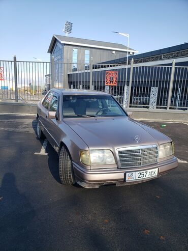 Mercedes-Benz: Mercedes-Benz E-Class: 1994 г., 2 л, Автомат, Бензин, Седан — 5