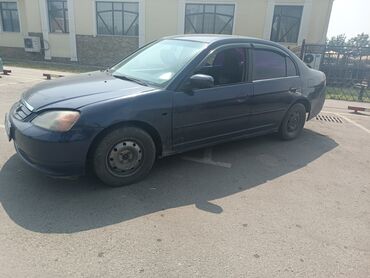 таота кроун: Honda Civic: 2002 г., 1.7 л, Механика, Бензин, Седан