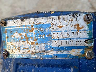Ostali alati i mašine: Hidraulicna pumpa Abex Denison Made in France T2SD Y 028 1 R 01A1 — 12