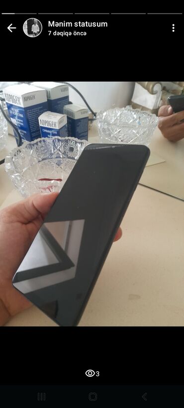 Nokia: Samsung Galaxy A30, rəng - Qara, Barmaq izi