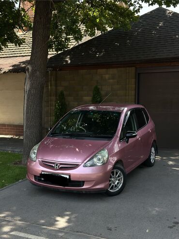 машина вариантга: Продается Honda fit Год выпуска: 2002 Обьем:1.3 Состояние: отличное