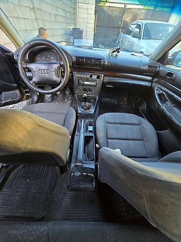 82 2: Audi A4: 1996 г., 1.8 л, Механика, Бензин, Седан — 3