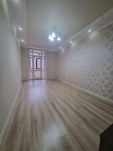 Продажа квартир: 2 комнаты, 65 м², 3 этаж — 10