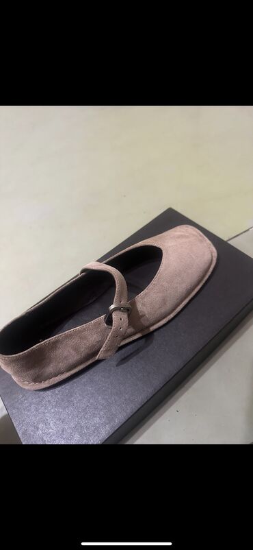 Мокасины и лоферы: Лоферы, 37, Massimo Dutti, Новый, цвет - Бежевый, Платная доставка