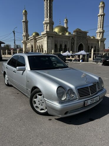рассрочка продаю: Mercedes-Benz E-Class: 1996 г., 3.2 л, Вариатор, Бензин, Седан