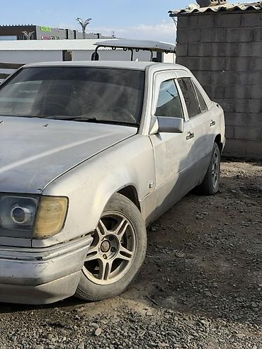 tayota auris: Mercedes-Benz W124: 1989 г., 2 л, Механика, Дизель, Седан — 3