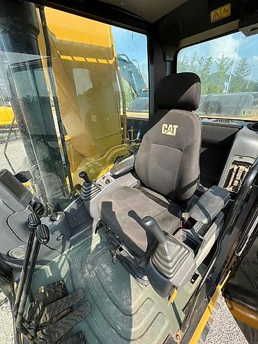 Экскаваторы: Экскаватор, Caterpillar, 2019 г., Гусеничный — 15