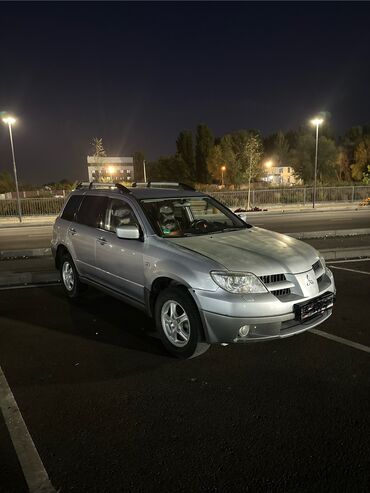 какие машины входят в комфорт яндекс такси в бишкеке: Mitsubishi Outlander: 2004 г., 2.4 л, Автомат, Бензин, Кроссовер