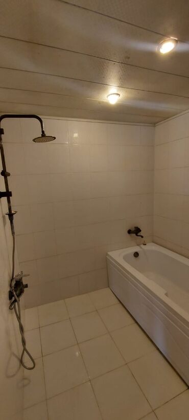 Həyət evləri və villaların satışı: Binə 5 otaqlı, 200 kv. m, Kredit var, Yeni təmirli -da lalafo.az — 24 Həyət evləri və villaların satışı: Binə 5 otaqlı, 200 kv. m, Kredit var, Yeni təmirli — 24