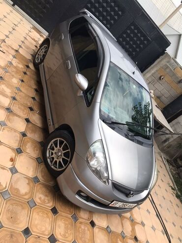 Honda: Honda Fit: 2003 г., 1.5 л, Автомат, Бензин, Хэтчбэк