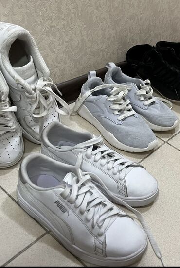 обувь 35 36: Спортивная брендовая обувь Ботасыкеды ((Puma,,Clarks,Nike и др.)