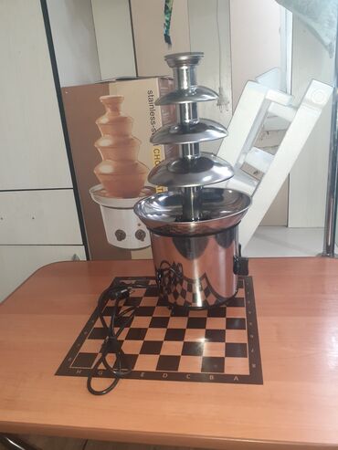 встроенная бытовая техника для кухни: Шоколадный фонтан оптом только оптом новый, Fondue Fountain CF2OC -