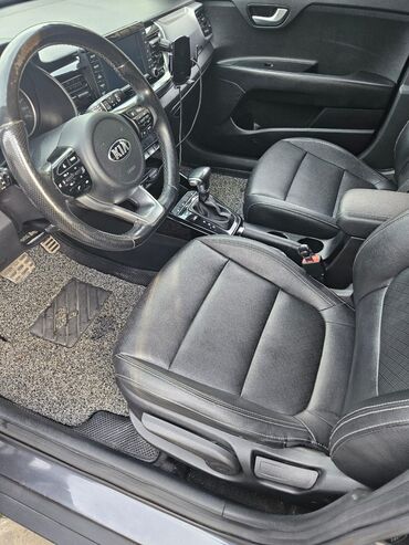 Kia: Kia Stonic: 2018 г., 1.6 л, Дизель, Кроссовер — 6