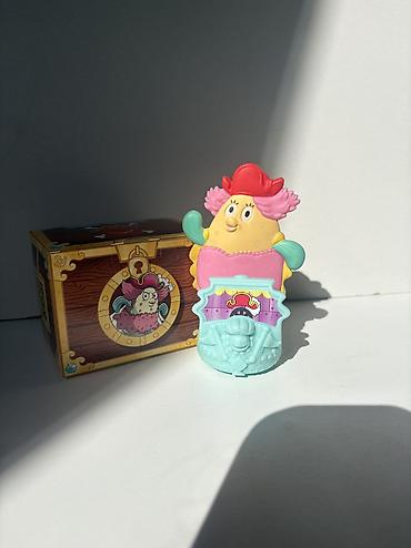 maqnit oyuncaq: Mcdonald’s Happy Meal Sponge Bob x One Piece kolleksiya oyuncaqları. 1 — 2