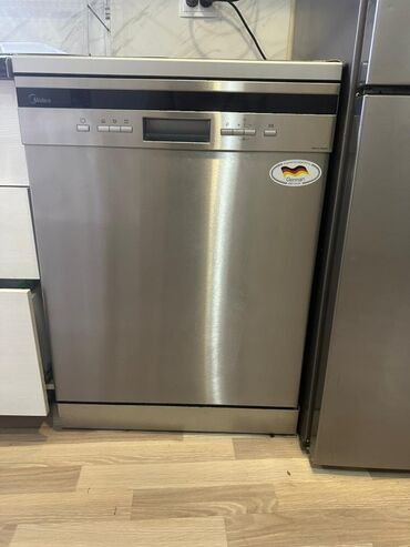 пристенная вытяжка для кухни: Посудомойка