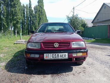 машина в рассрочку от хозяина: Volkswagen Vento: 1992 г., 1.8 л, Механика, Бензин