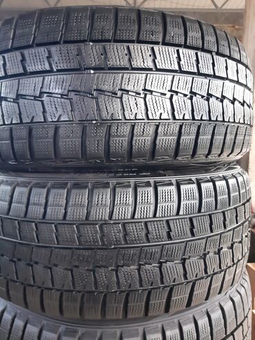 Шины: Шины 225 / 40 / R 18, Зима, Б/у, Комплект, Япония, Dunlop