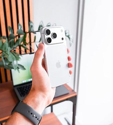 help wanted: IPhone 17 Pro, 256 GB, Natural Titanium, Zəmanət, Kredit, Face ID — 4