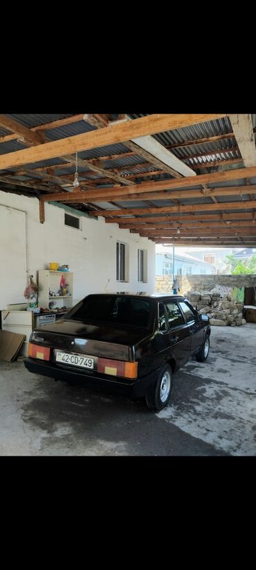 VAZ (LADA): VAZ (LADA) 21099: 1.5 l | 1997 il 3771 km Sedan — 10