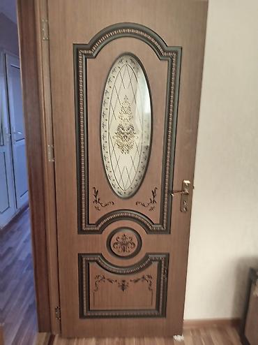 qapi otag: Yataq otağı üçün İşlənmiş Otaq qapısı 80x200 sm Zamok ilə, Zəmanətsiz, Ünvandan götürmə — 1