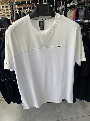 Футболка Nike для мужчин - Модель: классическая футболка с коротким lalafo.kg да Футболка Nike для мужчин - Модель: классическая футболка с коротким