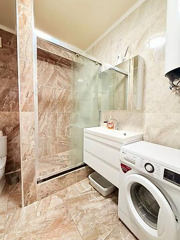 Посуточная аренда квартир: 2 комнаты, Душевая кабина, Постельное белье, Кондиционер — 10