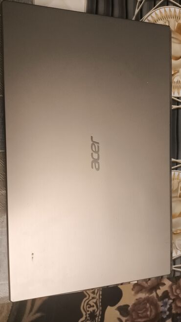 Kompüter ehtiyyat hissələri: Təcili Satılır: Güclü və səliqəli noutbuk 💻 🔹 Model: Acer Aspire V3 🔹