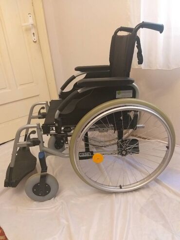 accu chek active cena: Francuska aluminijumska invalidska kolica INVACARE, veoma ocuvana. Svi