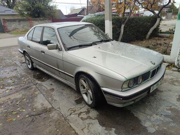 кооператив авто: BMW 525: 1992 г., 2.5 л, Механика, Бензин, Седан