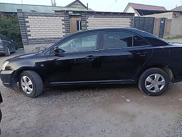 134: Toyota Avensis: 2003 г., Седан — 6