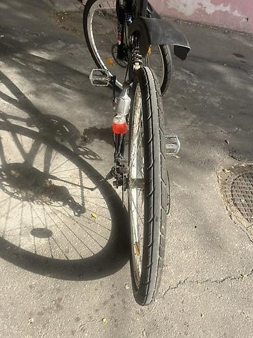 velosipedler 28: Dağ tipli/şəhər üçün uyğun velosiped - Rəng: qara, qırmızı-ağ — 5